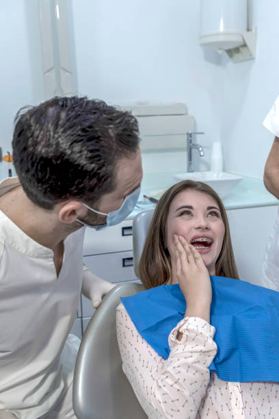 Best Emergency Cosmetic Dentistry (e.g., broken veneers) in Forestville, CA